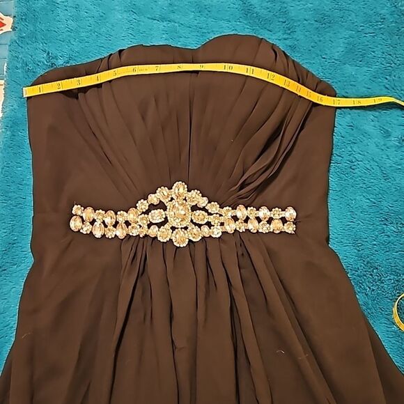 Black strapless maxi evening gown with jeweled embellishment size 8 - Picture 11 of 13